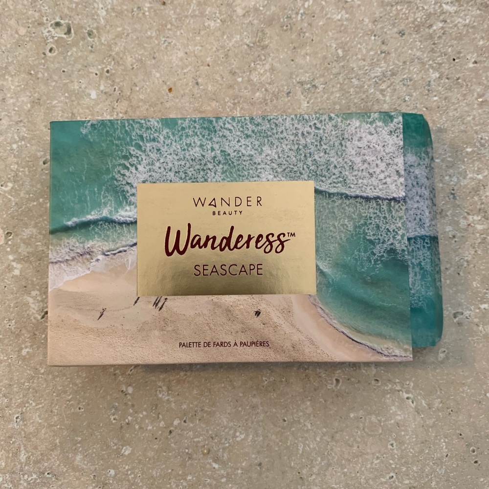 Wanderess seascape eyeshadow pallet